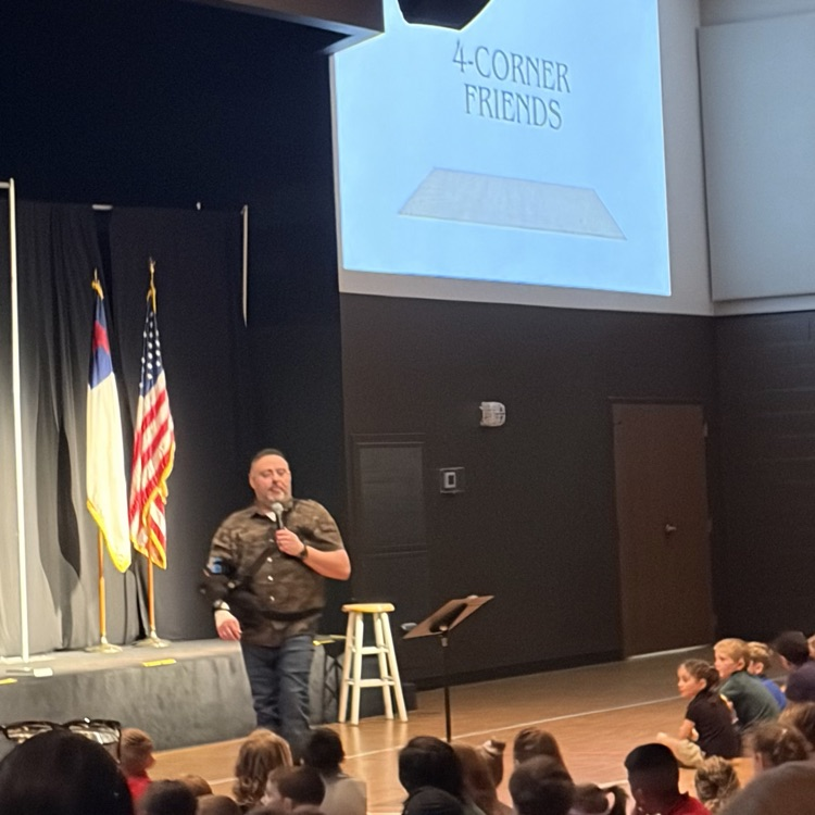 pastor Holley speaking to audience