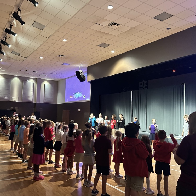 students worshiping in chapel