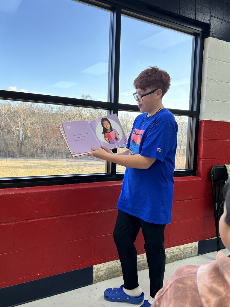 Jesse reading
