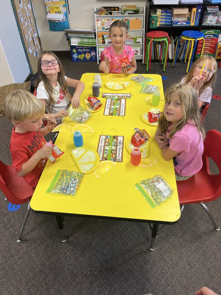students snacking