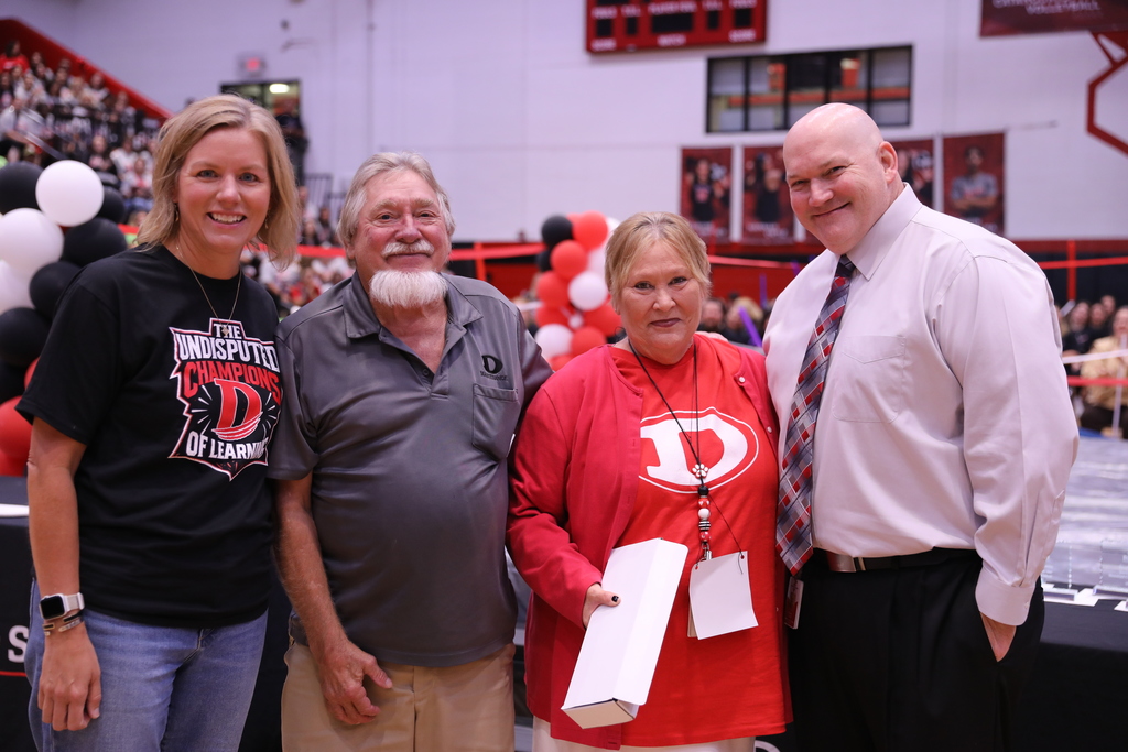 Debra Holbrook Named 2025 Dalton Classified Staff Member of the Year