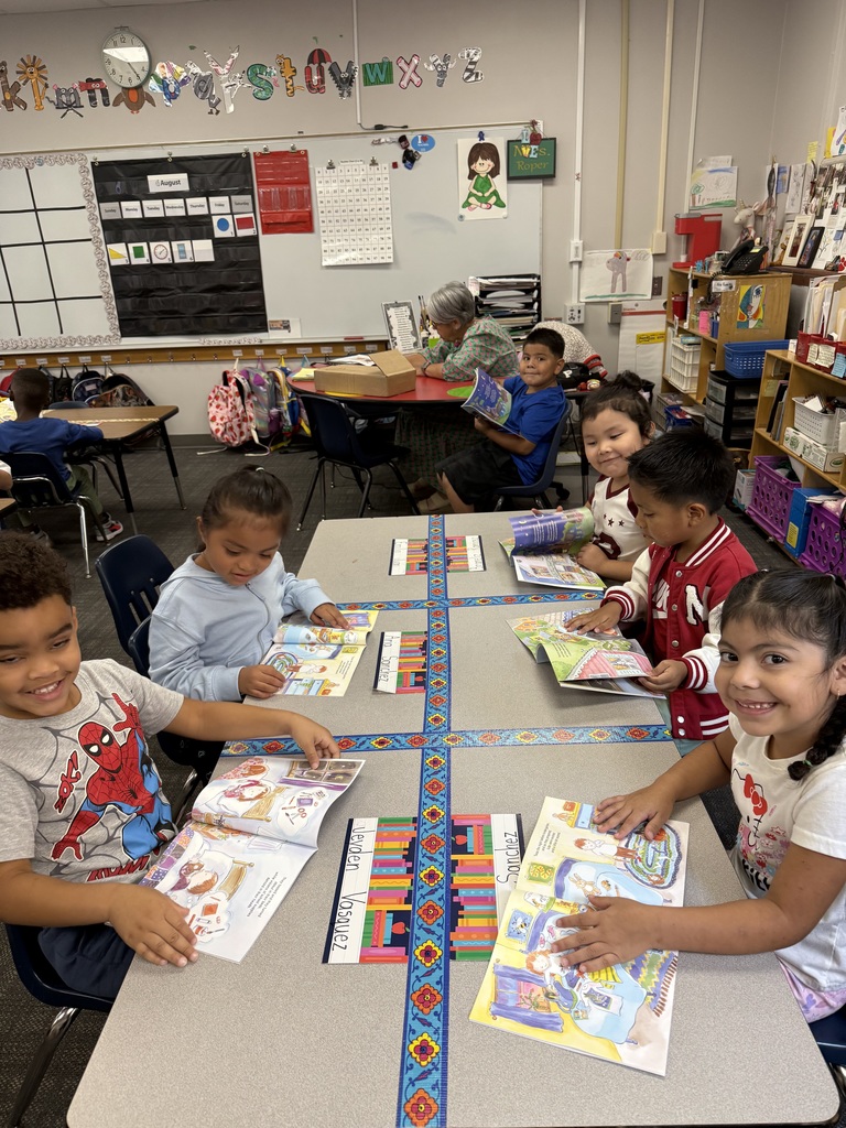 Teacher with students 
