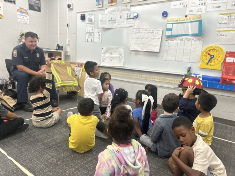 guest speaker with children 