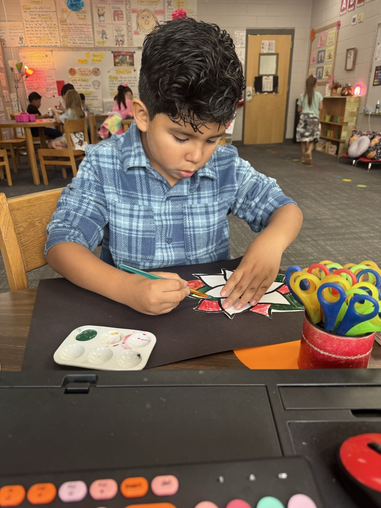 students creating artwork