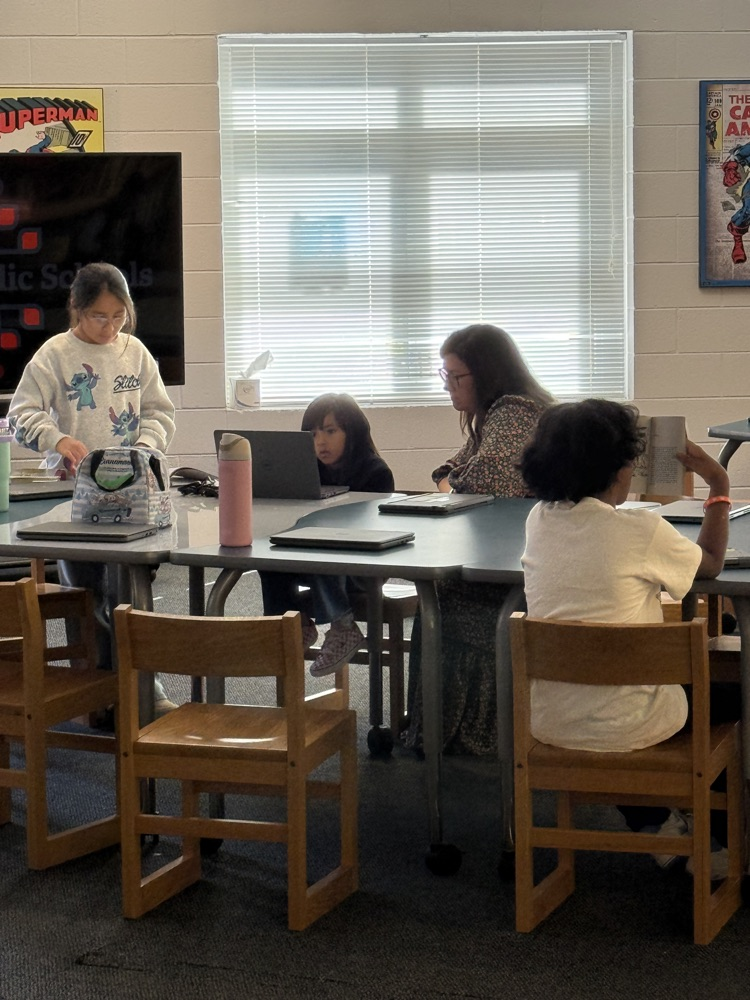 4th grade with Mrs. Bray