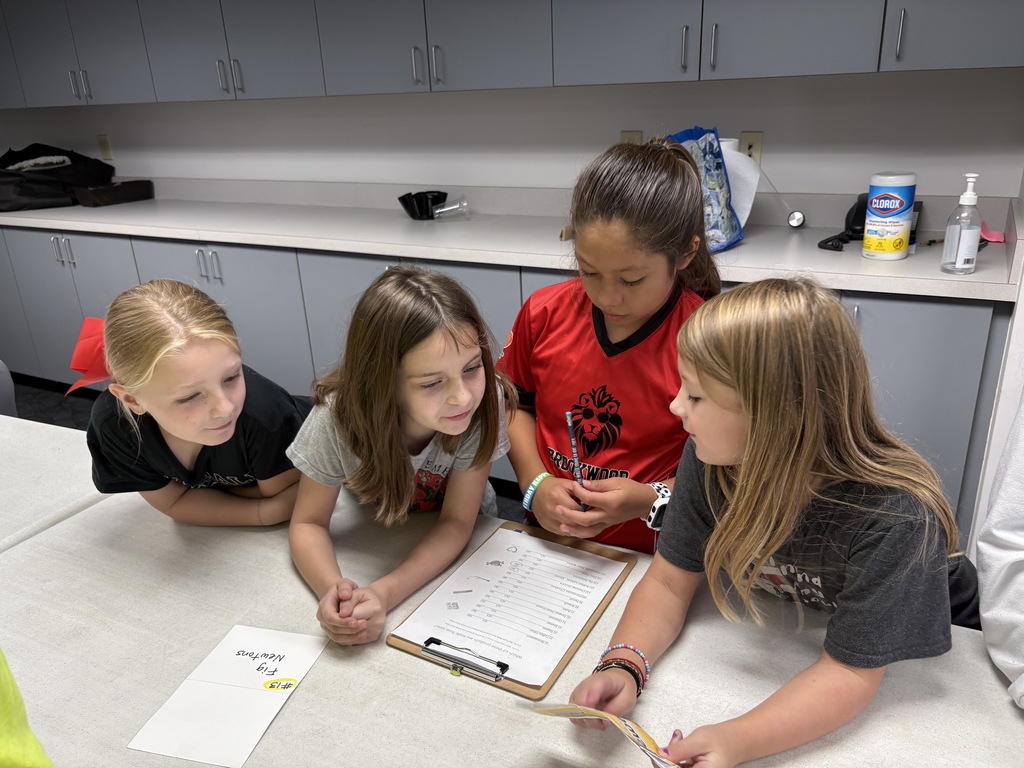 3rd graders went to the dalton-whitfield solid waste authority to learn about recycling!