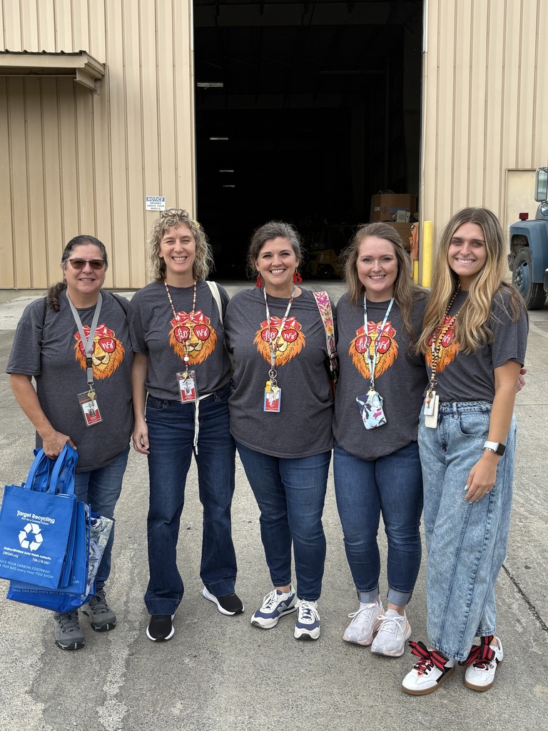 3rd graders went to the dalton-whitfield solid waste authority to learn about recycling!