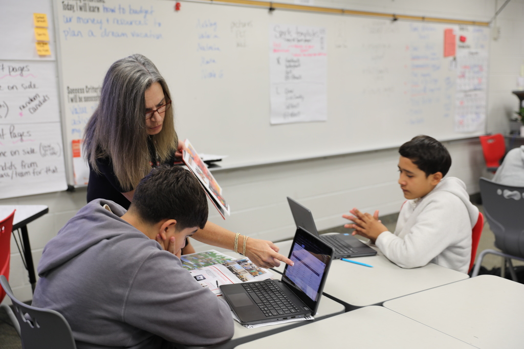 Classroom Spotlight: Tiffany Thompson’s Yearbook students at Dalton Junior High School have been busy capturing memories! From analyzing surveys to snapping photos and designing creative layouts, these talented students are hard at work bringing the 2025–2026 yearbook to life.