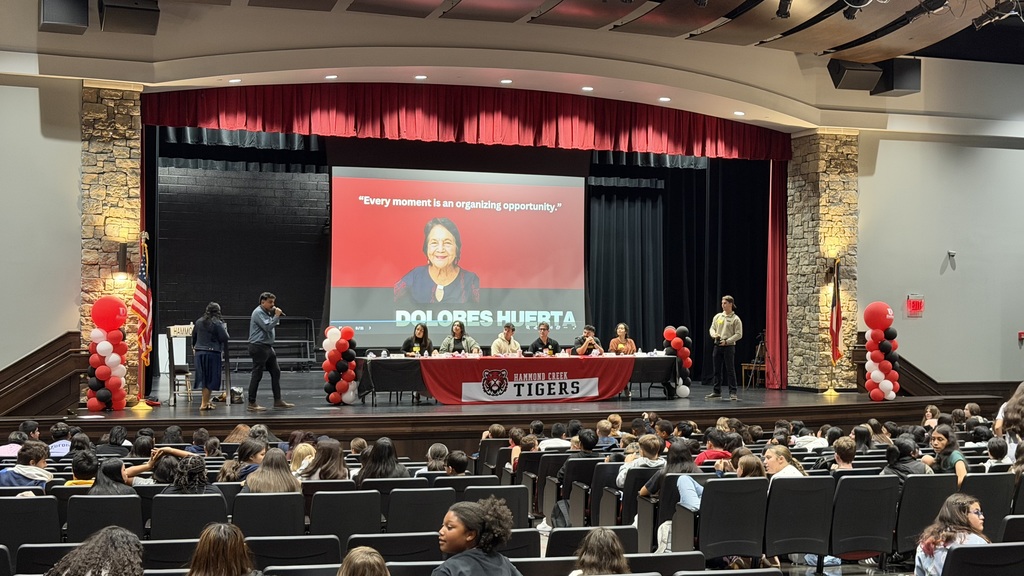 Celebrating culture and community! Hammond Creek Middle’s Social Studies Department held its first-ever Hispanic Heritage Month panel, where students learned from local leaders about their experiences and contributions. Thank you to all who made this special event possible!