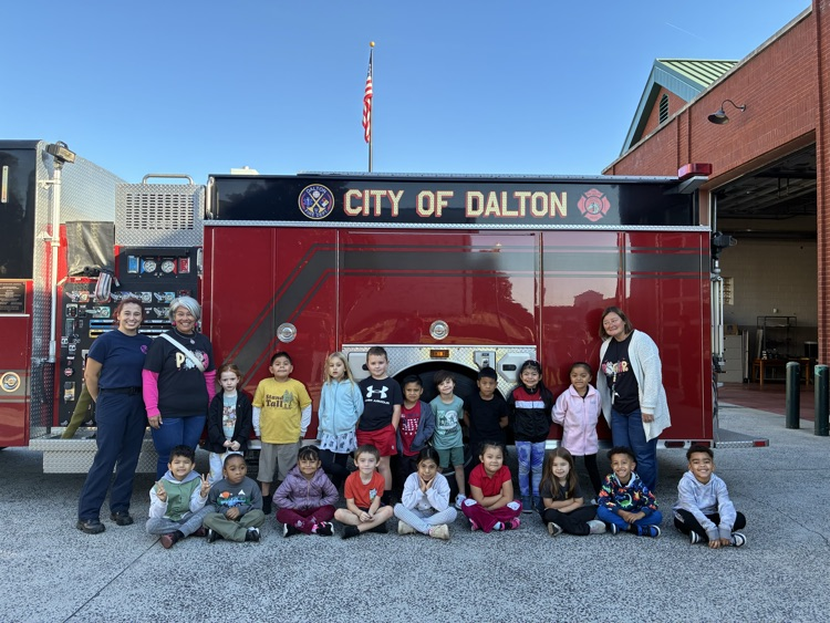 kindergarten students visit fire station