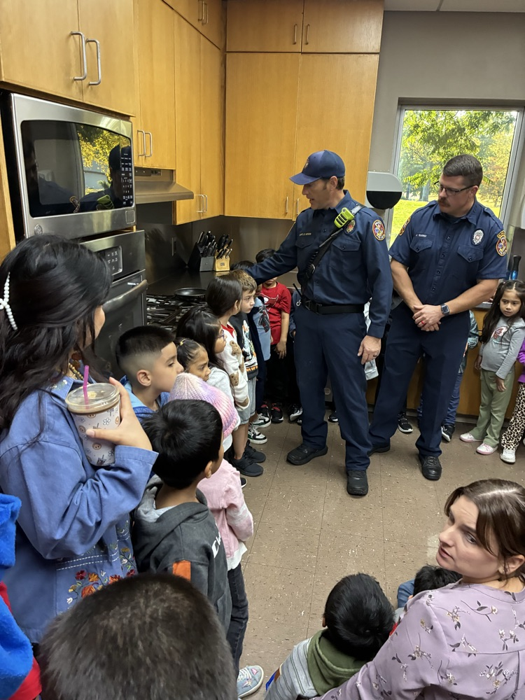 kindergarten students visit fire station