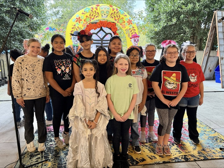 Westwood Chorus students 