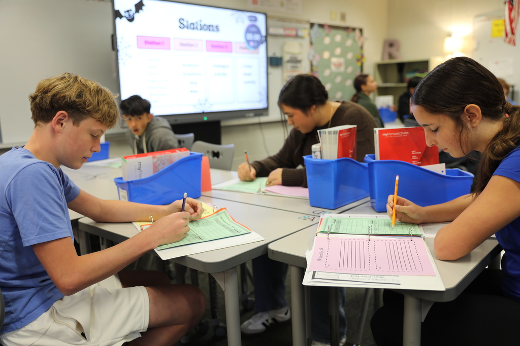 Selena Rios’ students at Dalton Junior High are closely examining Act I of The Diary of Anne Frank. Through vocabulary analysis, dialogue exploration, and personal annotation, they’re discovering how powerful words and emotions shape this timeless story. #ExcellenceInActionDPS