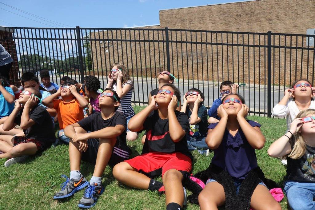 #ThrowbackThursday ā Decades of Dalton! From our earliest classrooms to todayās award-winning programs, excellence has always been in action. #ExcellenceInActionDPS