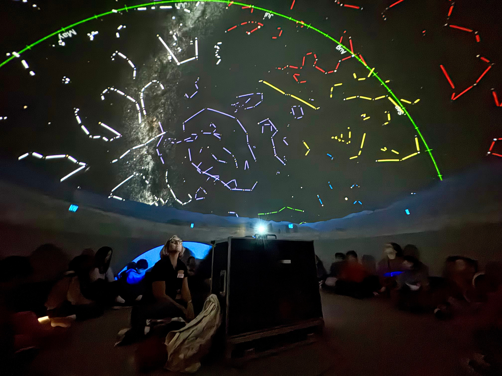 Students at City Park School had the amazing opportunity to step inside the portable immersive dome of Starlab ā where they soared through our solar system, discovered deep-space objects, tracked constellations, and asked big questions about how the universe works. This fully immersive STEM experience brought their classroom lessons to life, sparked curiosity, fostered scientific literacy and inspired minds to reach for the stars!