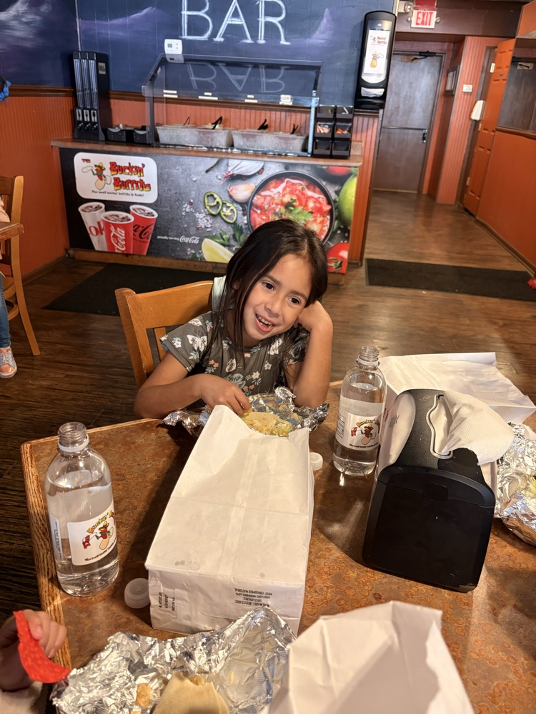 kindergartners on field trip 