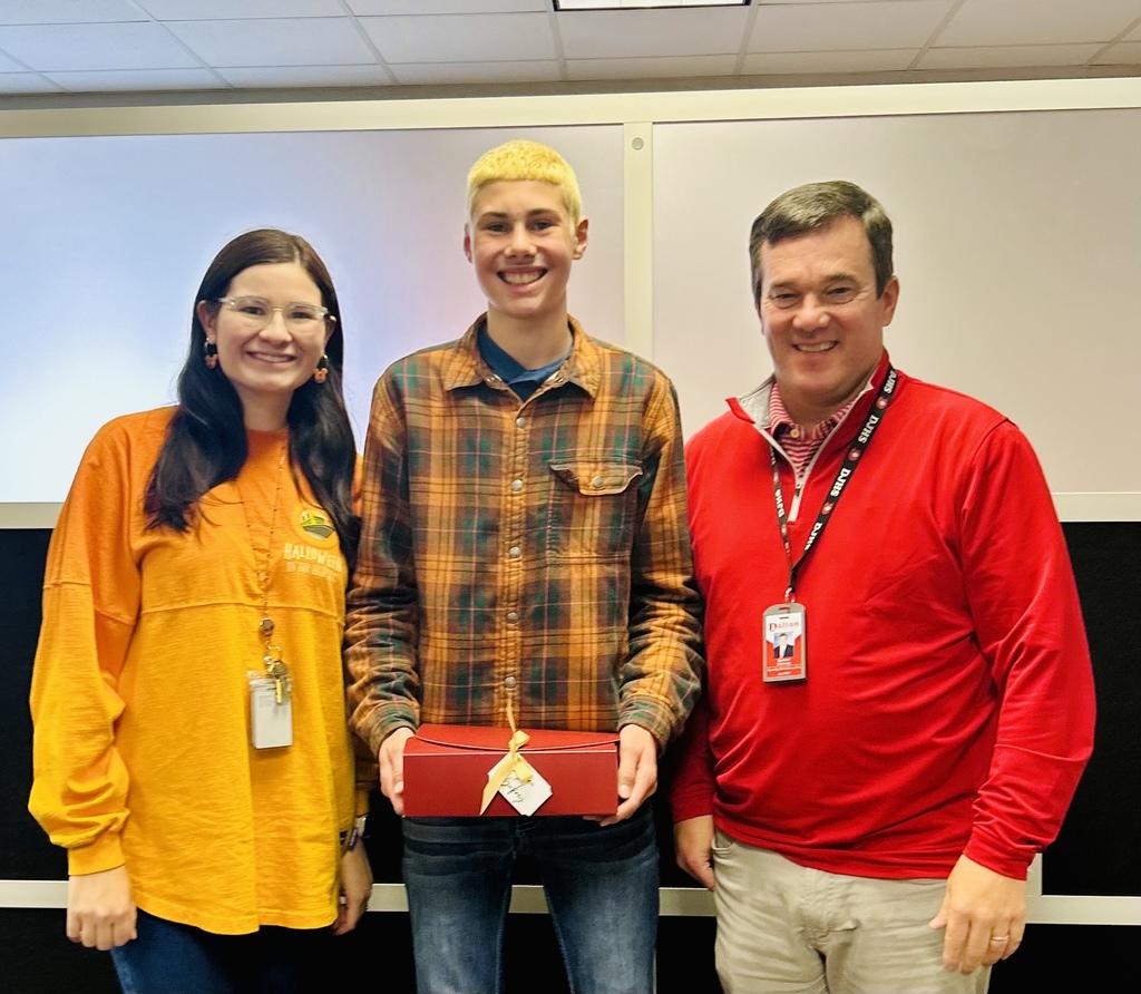 Dalton Public Schools is excited to announce our 2025 REACH Scholars. These students were selected based on their strong academics, leadership, and dedication to their education, and we are proud of all they have accomplished so far.