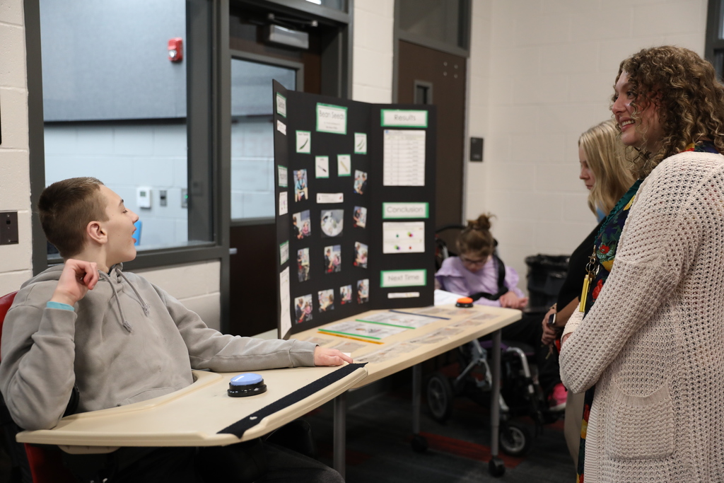 We had an incredible afternoon at the “The Great Ones” Middle School Science Fair! Our Hammond Creek Middle School students showcased creativity, curiosity, and impressive scientific thinking. Thank you to everyone who stopped by to support our young scientists—your encouragement makes all the difference!
