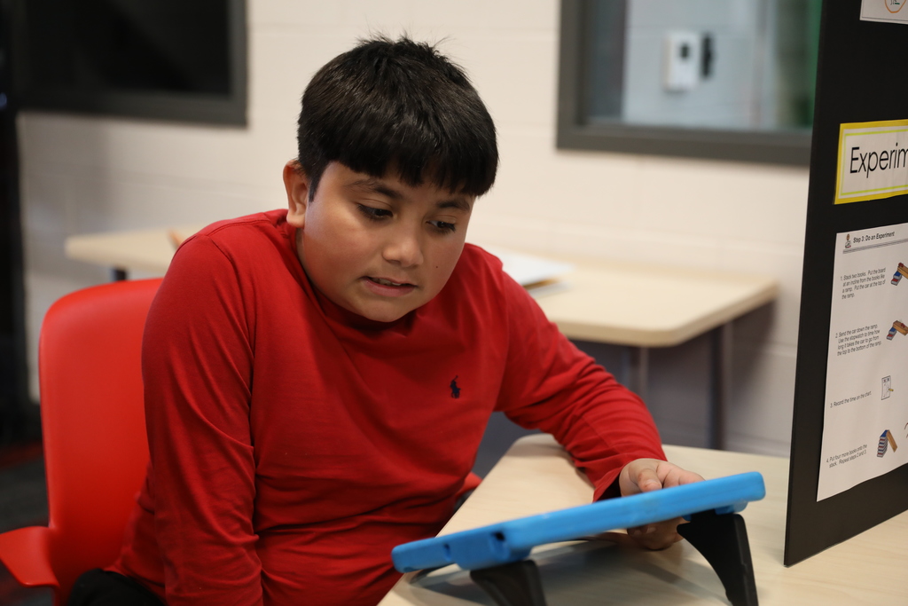 We had an incredible afternoon at the “The Great Ones” Middle School Science Fair! Our Hammond Creek Middle School students showcased creativity, curiosity, and impressive scientific thinking. Thank you to everyone who stopped by to support our young scientists—your encouragement makes all the difference!