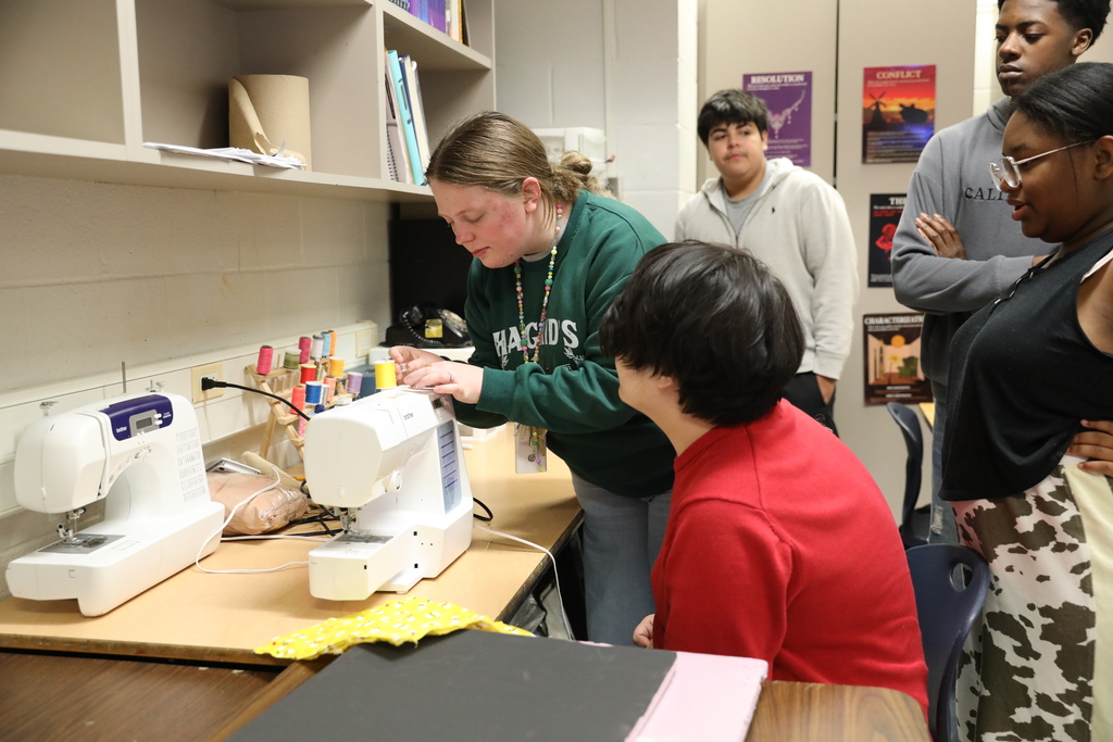 Classroom Spotlight: Before break, students in Shelby Hearn’s Theatre Arts class at The Dalton Academy learned to sew on sewing machines — laying the groundwork for hands-on costume design!
