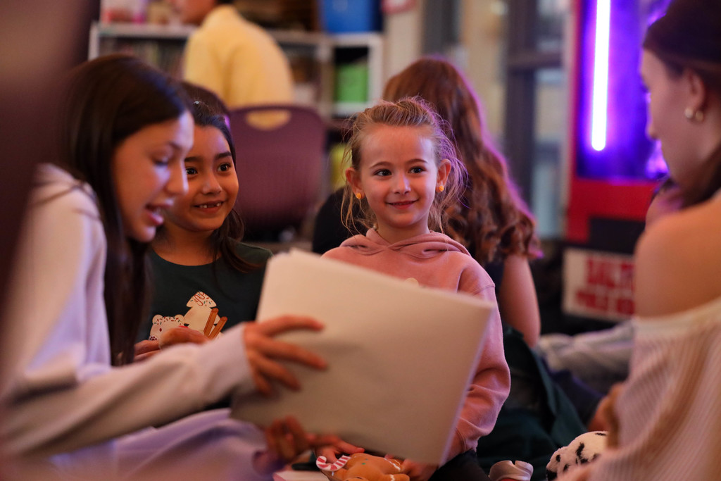 Dalton High School German students recently visited Brookwood School to read with their German immersion classes! A wonderful day of language learning, mentorship, and community connection.