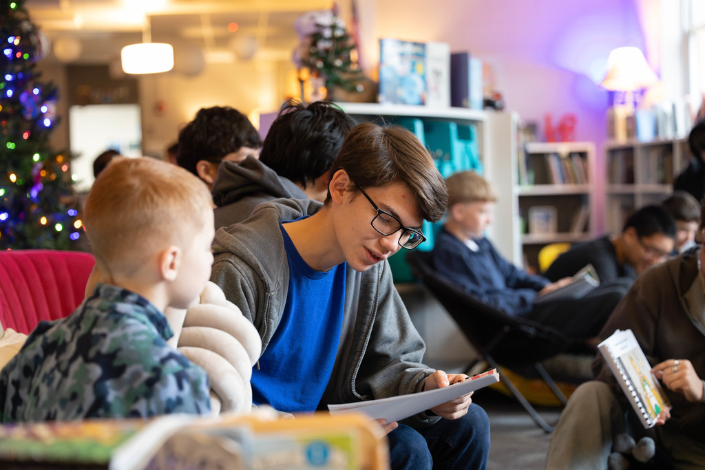 Dalton High School German students recently visited Brookwood School to read with their German immersion classes! A wonderful day of language learning, mentorship, and community connection.