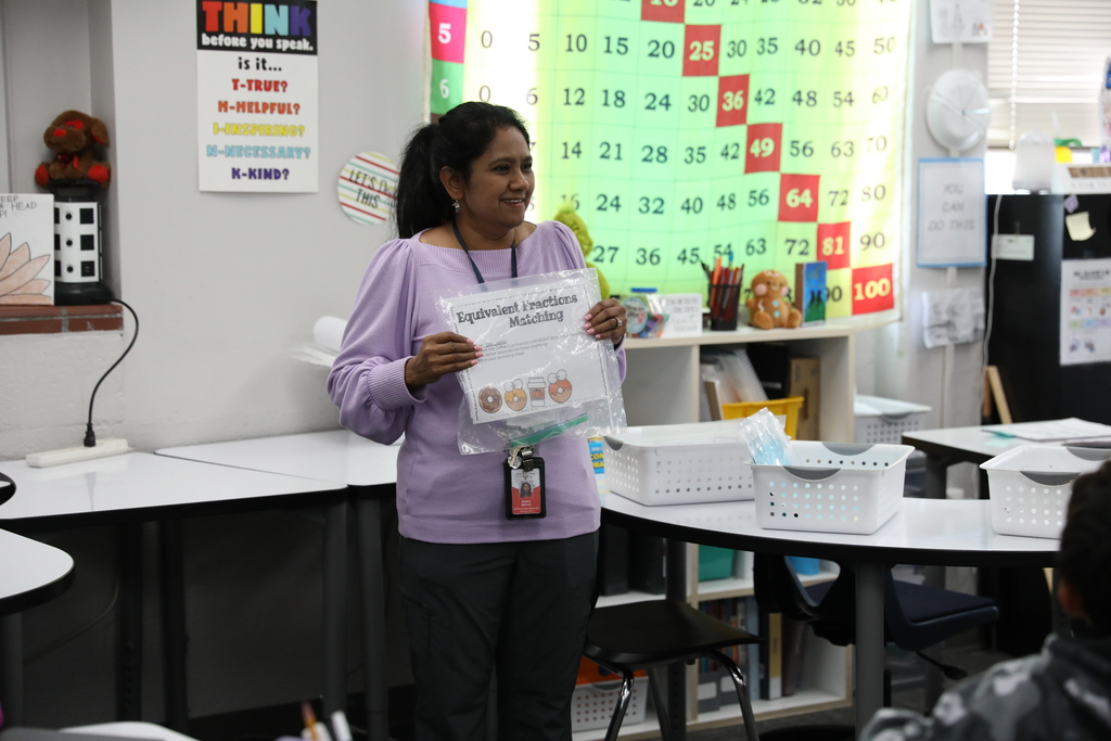 Classroom Spotlight: Students in Radha Menon’s class at City Park School worked in small groups last week to compare fractions. Each hands-on activity challenged them to think critically and strengthen their fraction skills!