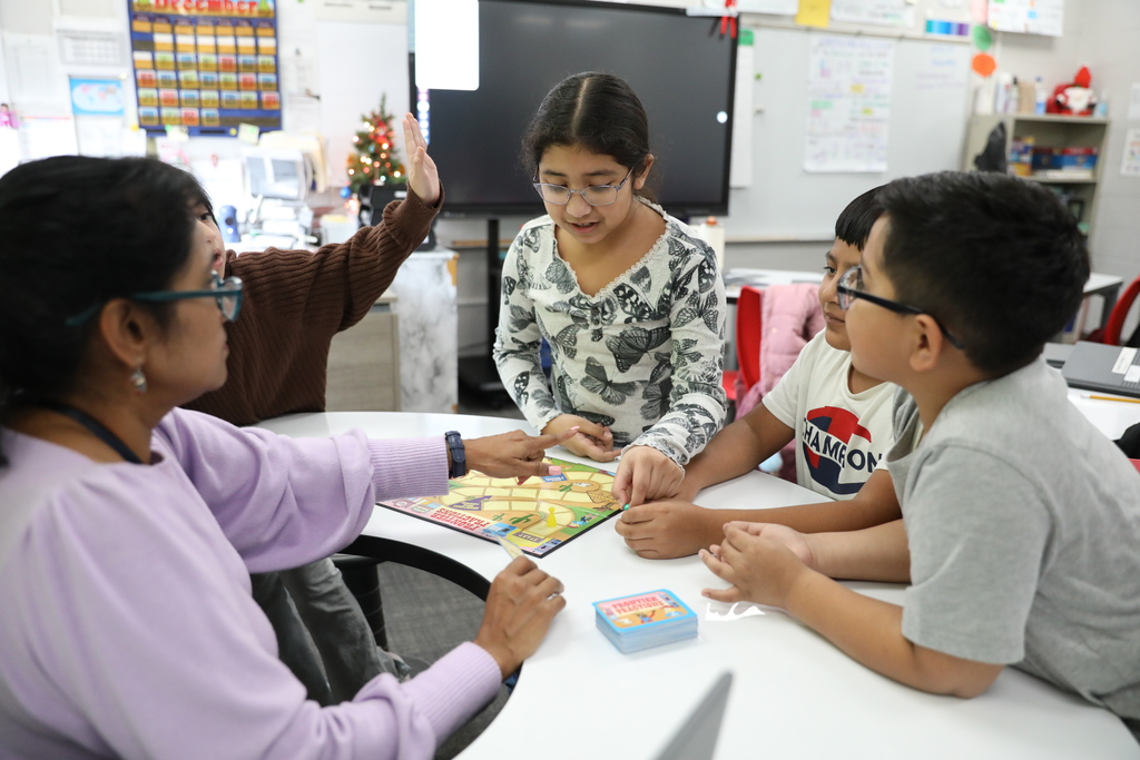 Classroom Spotlight: Students in Radha Menon’s class at City Park School worked in small groups last week to compare fractions. Each hands-on activity challenged them to think critically and strengthen their fraction skills!