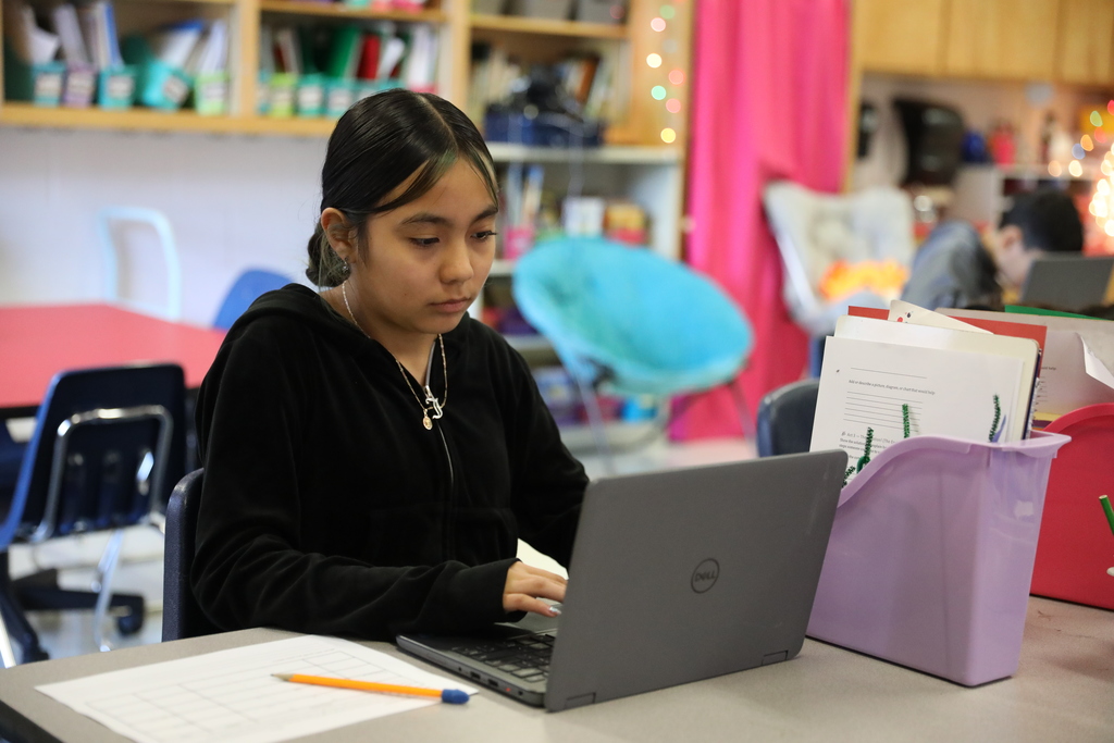 Classroom Spotlight: Students in Gabby Rodriguez’s class at Park Creek School reviewed their volume lessons with a festive, real-world challenge! They worked to find the greatest volume gift for the lowest price — a fun way to put their math skills to the test.
