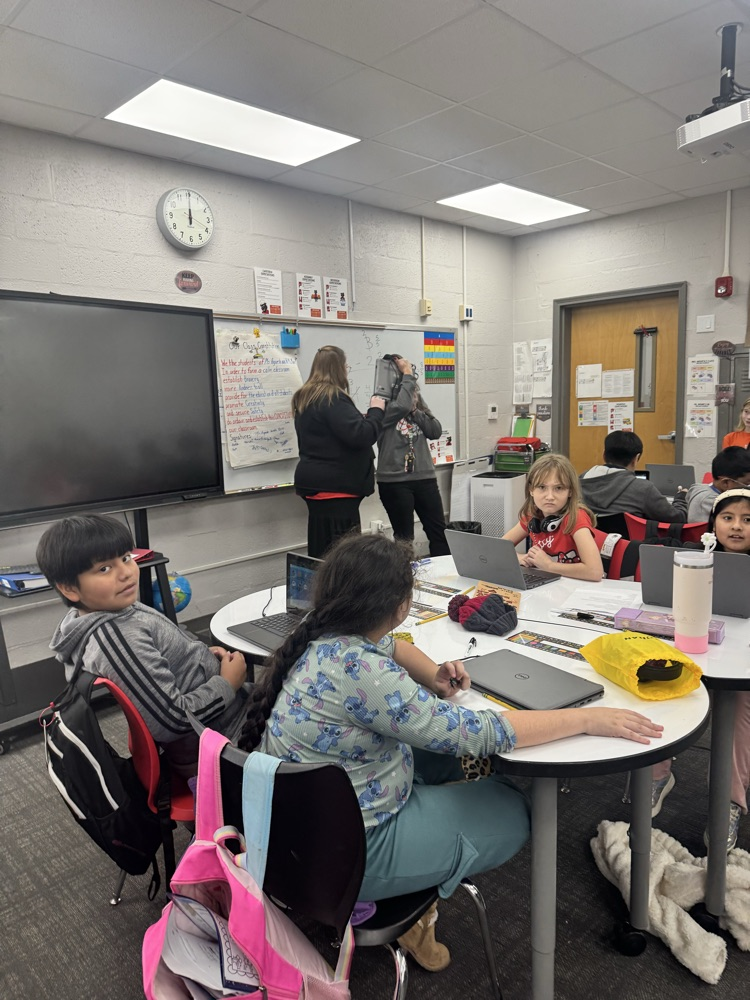 principals visit classroom