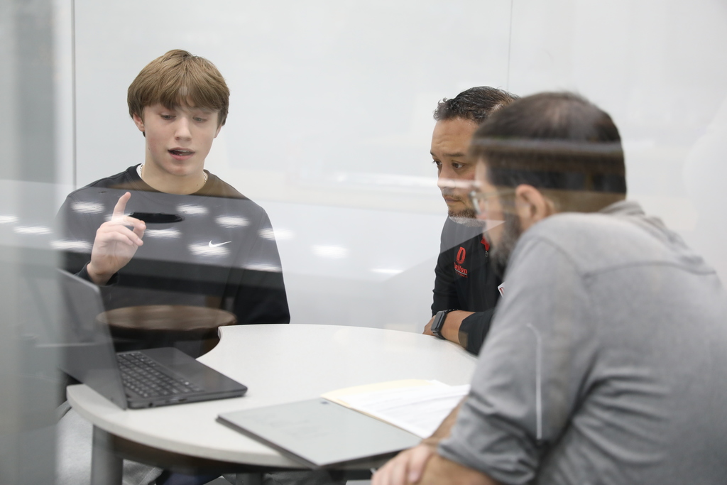 The first rounds of the DPS District Technology Competition were a huge success!  Students showcased incredible projects across categories ranging from video production and animation to audio production and robotics.  Congratulations to all participants — and best of luck to the students advancing to regionals! 