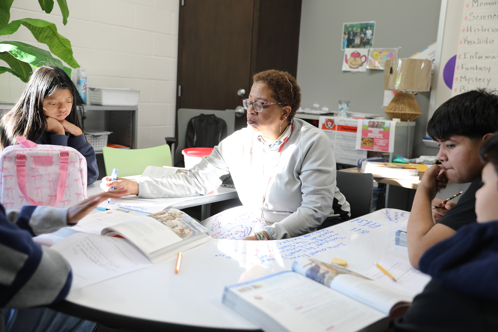 Classroom Spotlight: At Hammond Creek Middle School, Roschelle Bautista is bringing history to life! Her students recently explored the journey of Sacajawea and Lewis and Clark through the SAVVAS curriculum, building insight by strengthening comprehension and vocabulary skills. Engaging discussions and thoughtful learning were on full display as students deepened their understanding of this important moment in history.