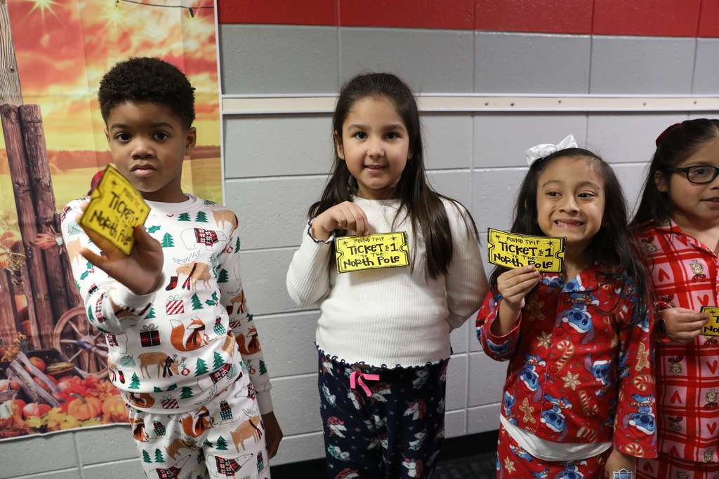 All aboard! 🚂❄️ Yesterday, Deputy Superintendent Nick Sun made a special stop at Westwood School to read "The Polar Express." After presenting their golden tickets, students traveled along the tracks to find the perfect reading spot while Mr. Sun brought the story to life as the Conductor. A magical journey full of imagination and joy!