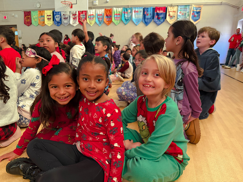 students at the holiday sing-a-long! 