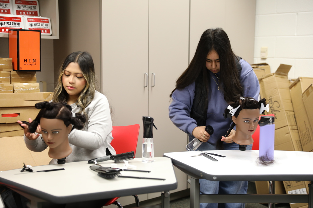 CTAE Month highlight ✂️ Barbering students at The Dalton Academy are building essential skills by learning how to properly section hair with instructor Daniel De La Fuente. This foundational technique sets the stage for future success in the industry—and soon they’ll be learning in a newly remodeled, specialized Barbering and Cosmetology classroom at The Academy! #CTAEMonth