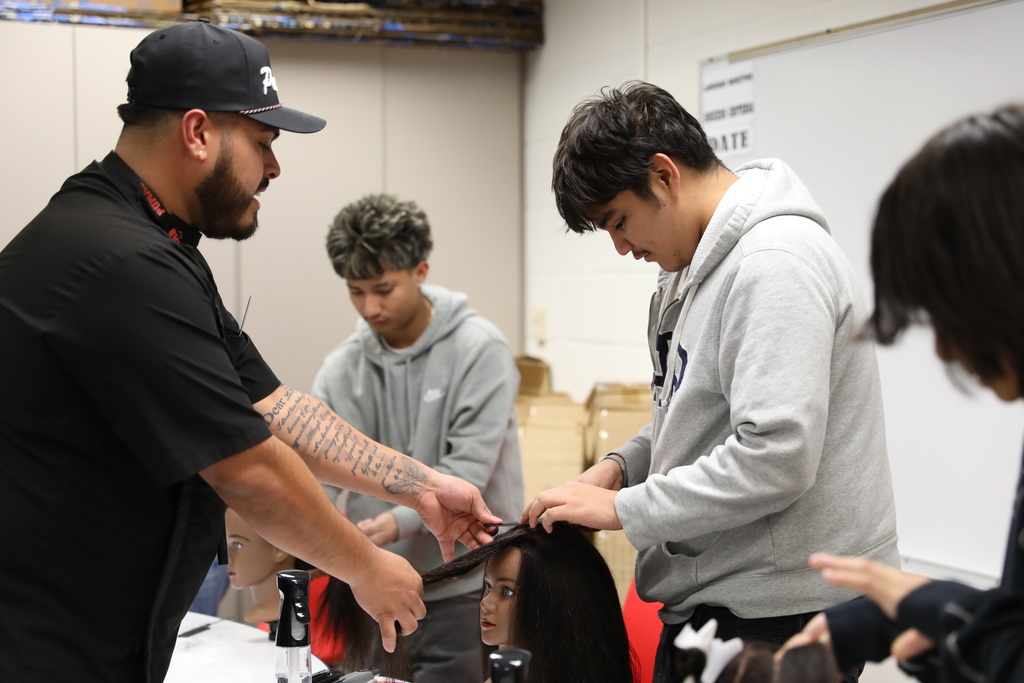 CTAE Month highlight ✂️ Barbering students at The Dalton Academy are building essential skills by learning how to properly section hair with instructor Daniel De La Fuente. This foundational technique sets the stage for future success in the industry—and soon they’ll be learning in a newly remodeled, specialized Barbering and Cosmetology classroom at The Academy! #CTAEMonth
