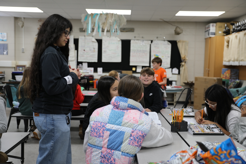 CTAE Month highlight 📣📊 Marketing Communications students at Dalton High School, taught by Matt Borgen, are learning how branding, pricing, promotion, and customer engagement come together in real-world marketing. Throughout the week, students visited Brookwood School to support Sheree Patton’s class as they prepared for Brookwood’s first-ever Farmer’s Market STEM project. In this featured activity, led by DHS student Mia Hurtado, she guided younger learners through a simulated storefront—naming their stores, pricing items, making sales, and even shopping themselves—while sharing practical marketing strategies in a fun, hands-on way. #CTAEMonth