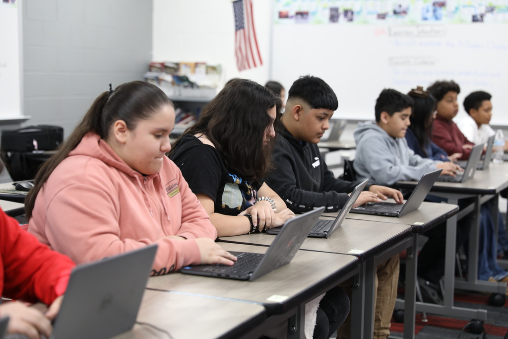 CTAE Month highlight 🧭 Career Exploration students at Hammond Creek Middle School, led by instructor Raul Ramirez, are discovering the wide range of career clusters and learning about the many job opportunities available to them. This course helps students build awareness of their interests and strengths while preparing them to make informed choices about future CTAE pathways. #CTAEMonth