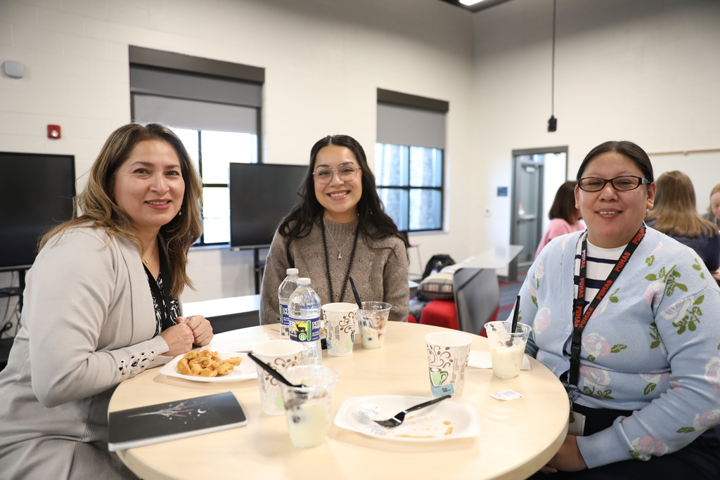 Dalton Public Schools was proud to host another wonderful breakfast this morning with Superintendent Dr. Steven Craft and an outstanding group of teachers and staff from across the district!  Nominated by their principals, these dedicated educators and team members enjoyed a chance to connect, recharge, and be celebrated for their hard work and commitment. It was a meaningful way to honor their contributions and send them into the weekend feeling appreciated.  Chae Ash Kassie Ayers Michael Bolen Gina Chavez Briana Cloud Kristal Crockett Dee Curtis Lesli Diaz Shena Flowers Yebel Garcia Rodney Gipson Nancy Goble Paul Guinn Douglas Kimbell Camille Luckey Cesar Martinez Wimberly Meszaros Russell McCaslin Jennifer O’Hearon Selena Rios Beth Sams Tina Scibilia Robin Sharp Erie Stookey Amanda Swinney Jeff Wells  #LeaveYourMark #DaltonPublicSchools