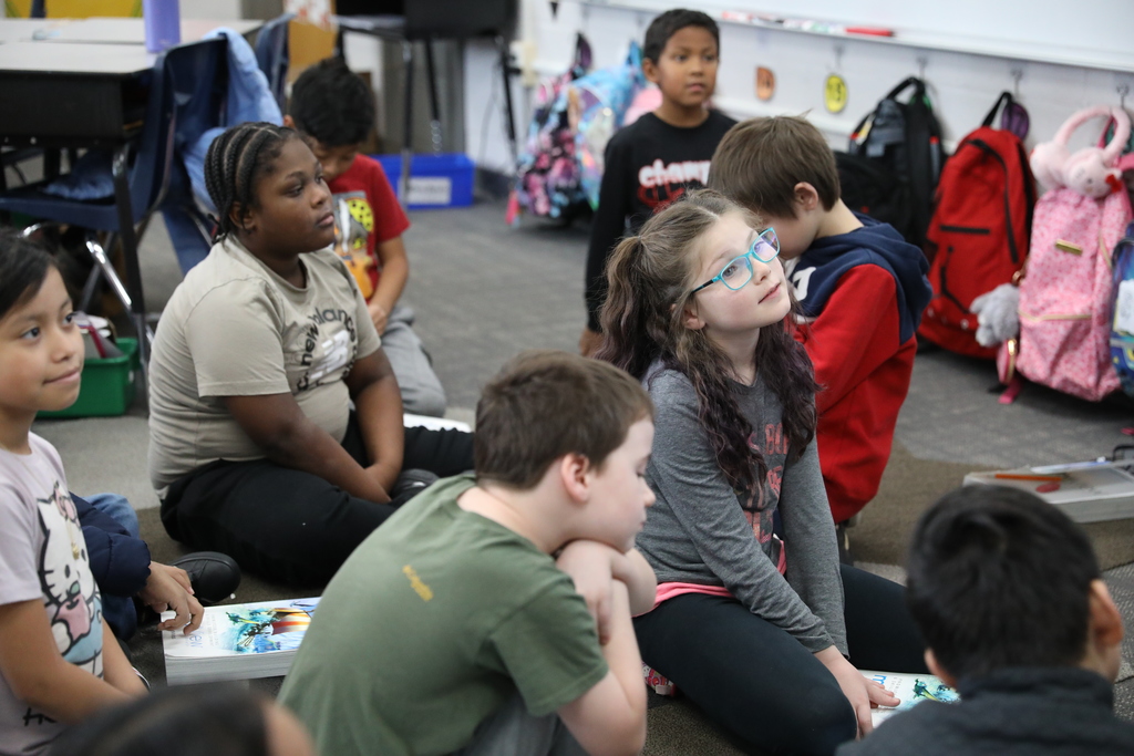 Classroom Spotlight: City Park School  Students in Tichina Starling’s classroom gathered for a Read Aloud from their SAVVAS myView curriculum, reading The Bridges That Ruby Built. This powerful biography tells the story of Ruby Bridges, a brave young girl who helped integrate schools and stood strong in the face of injustice.  As they listened, students discussed key elements of the biography and answered questions about Ruby’s life, challenges, and impact. Through this story, students learned important lessons about courage, perseverance, and how one person can help create positive change. 🌟