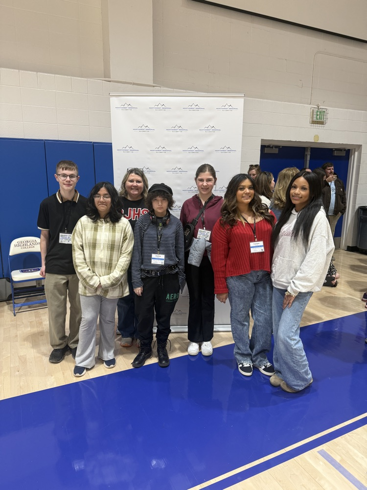 students at tech competition