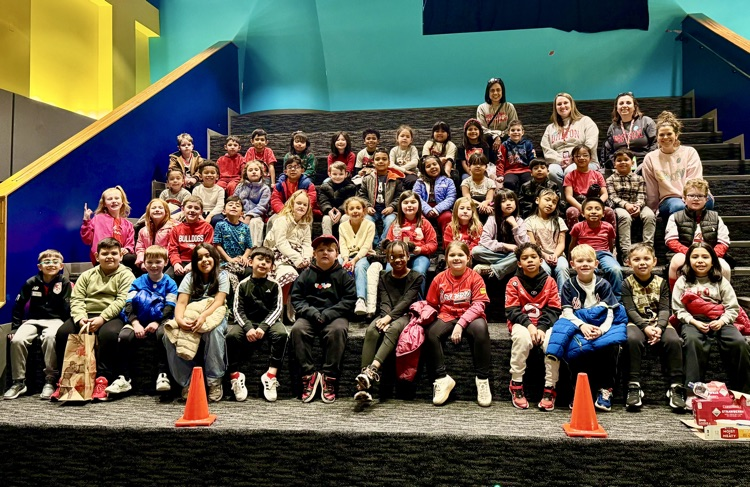 A group picture in the science auditorium 