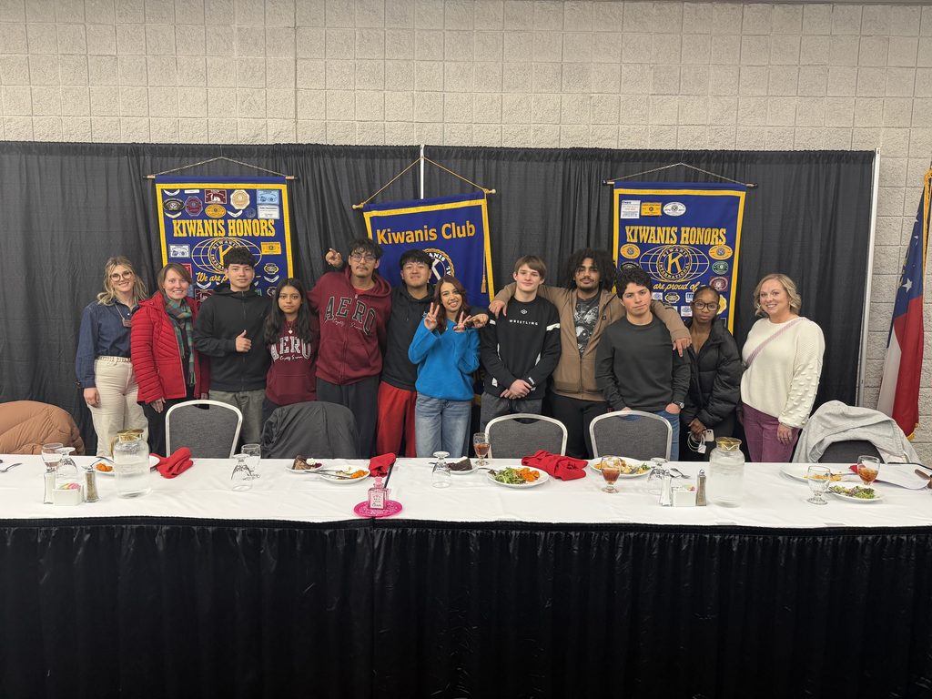 Dalton Academy 3DE students recently pitched their Market Day businesses to Dalton Kiwanis, one of our valued community partners, showcasing 3DE in action 🤝💡 Through this real-world learning model, students develop their own businesses and products to sell at a Market Square, highlighting creativity, collaboration, and entrepreneurial skills.