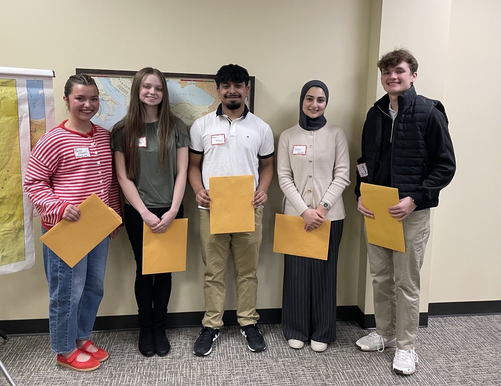 Amna Hussein was recognized yesterday by the Daughter of the American Revolution for being Dalton High School's Good Citizen. The DAR Good Citizen must have the qualities of Dependability, Service, Leadership and Patriotism.