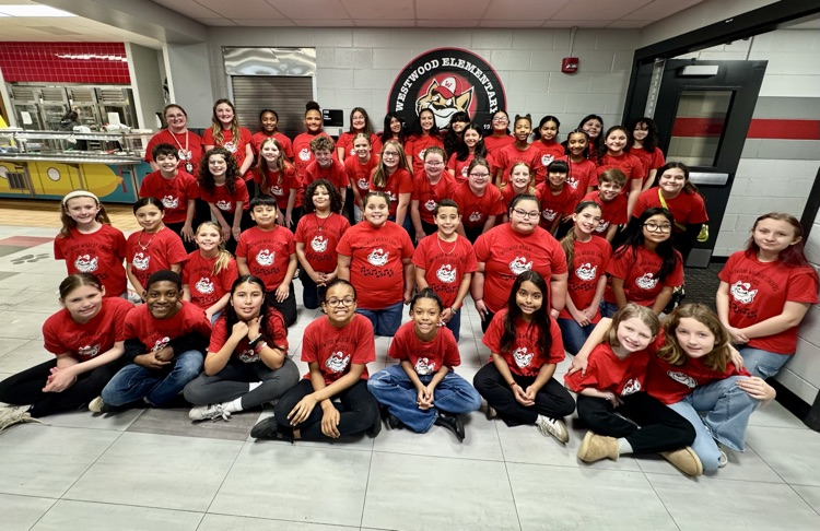 A picture of the WW Chorus students 