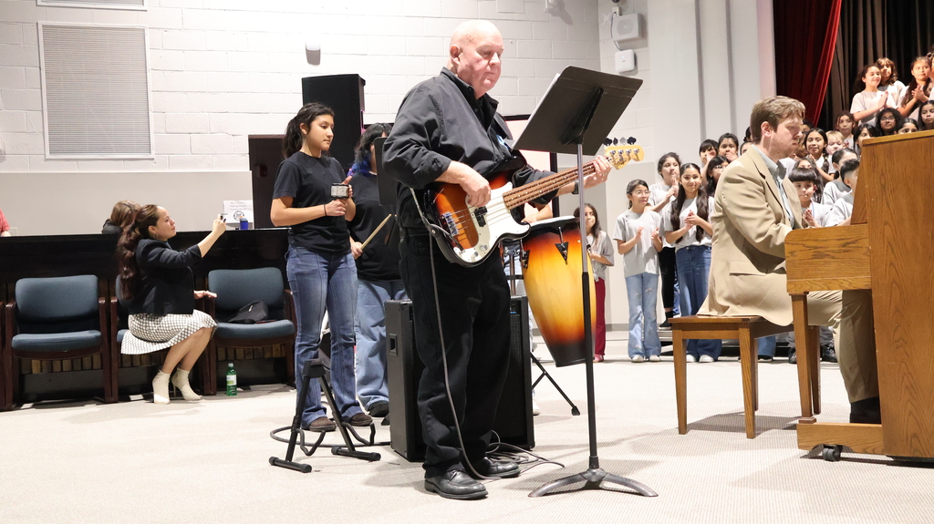 Elementary students from across the district came together at City Park School yesterday for the annual Elementary Choral Festival. After spending the day rehearsing and refining their performance, the students took the stage to present a joyful medley of songs for their families and friends.