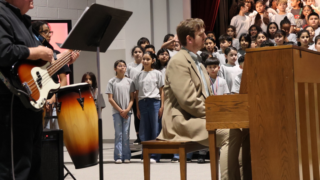 Elementary students from across the district came together at City Park School yesterday for the annual Elementary Choral Festival. After spending the day rehearsing and refining their performance, the students took the stage to present a joyful medley of songs for their families and friends.