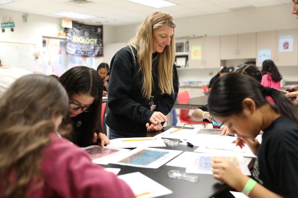 Park Creek School STEM Explorers had an amazing time visiting The Dalton Academy! 🔬✨ Students participated in a variety of engaging, hands-on STEM activities—many of which were created and led by Academy students. It was a fantastic day of collaboration, creativity, and learning in action. We love seeing our future innovators inspiring one another!
