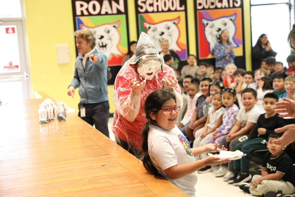 Happy Pi(e) Day! 🎉🥧 Students at Roan School had a blast celebrating Pi Day with a fun (and messy!) fundraiser. After voting for a staff member to receive a pie in the face, lucky students were drawn to do the honors. It was a sweet way to celebrate math and support a great cause!