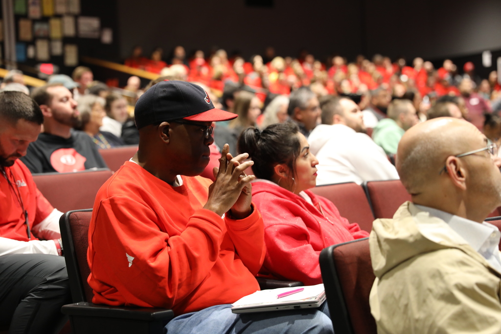 Yesterday, Dalton Public Schools staff came together for a powerful districtwide professional learning day with leadership coach Joy Kelly. Through meaningful reflection, collaboration, and scenario-based learning, our team continued the important work of strengthening relationships, building leadership capacity, and fostering a culture rooted in care, empathy, and professionalism. We are grateful for the opportunity to grow together and for the continued commitment of our staff to support one another—and most importantly, our students. #DaltonPublicSchools #LearnLeadSucceed